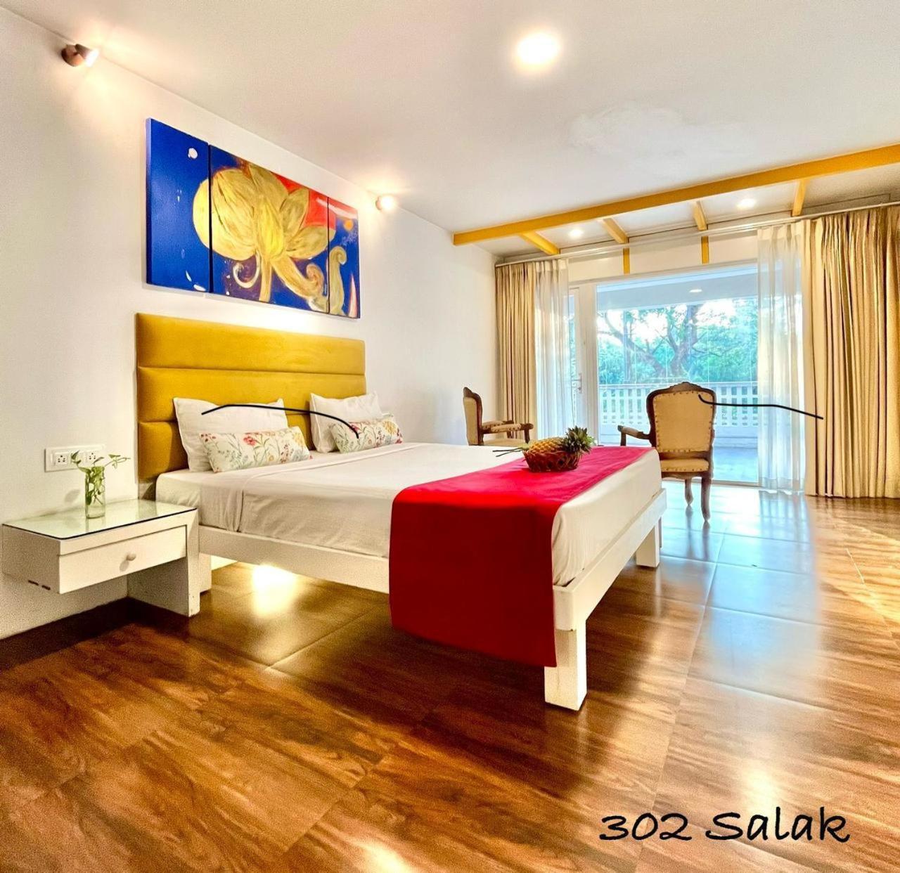 Beach Paradise Miramar Goa ปณชี ภายนอก รูปภาพ